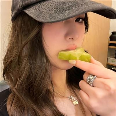 泄密者